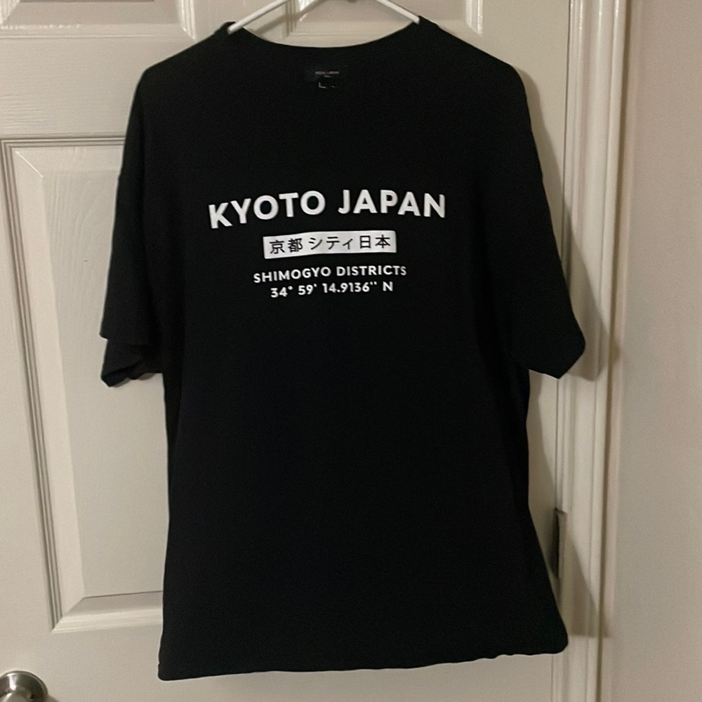 Lightly worn New Look T-Shirt